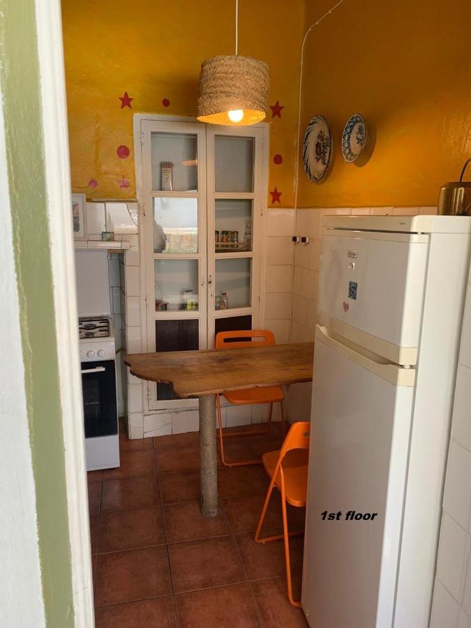 Ananda'S Mundo Pension Orgiva Buitenkant foto