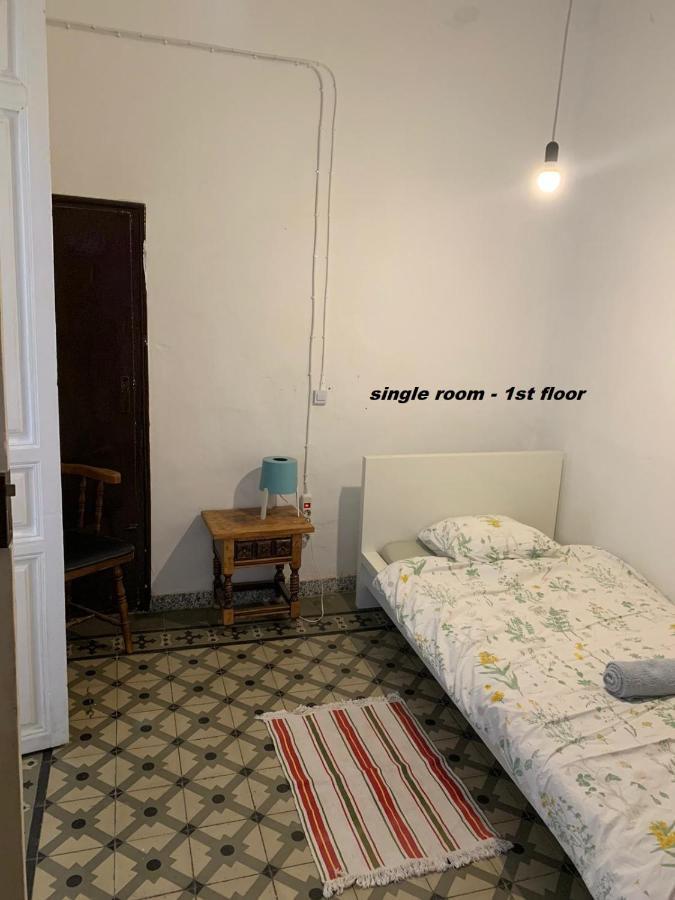 Ananda'S Mundo Pension Orgiva Buitenkant foto