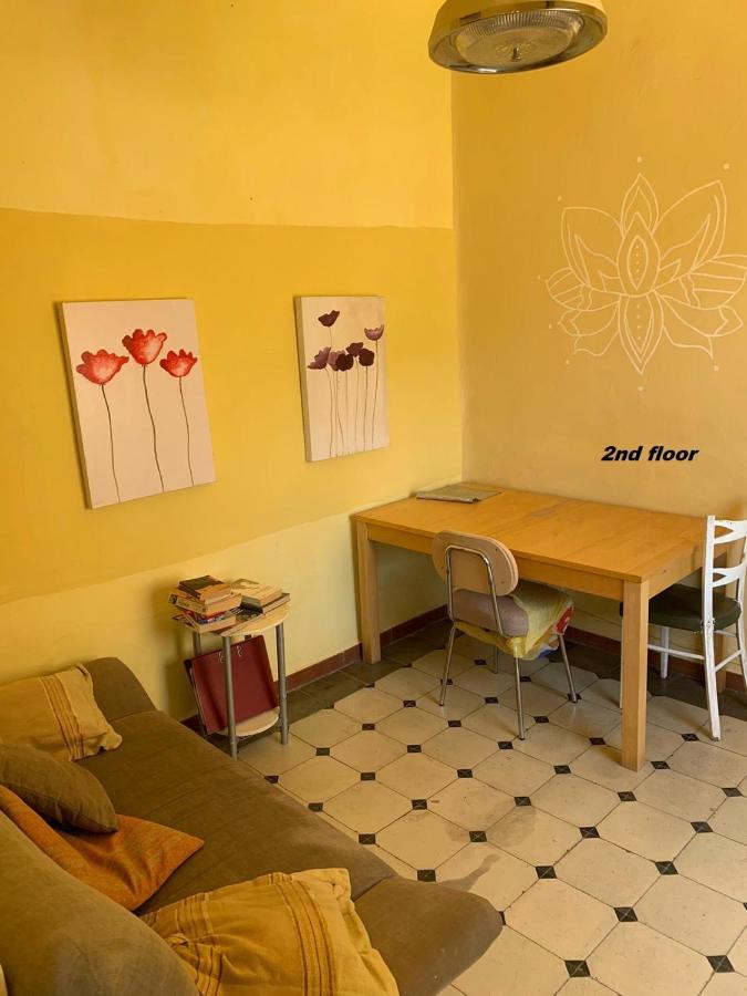 Ananda'S Mundo Pension Orgiva Buitenkant foto