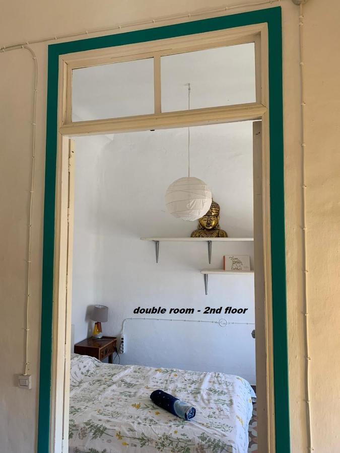 Ananda'S Mundo Pension Orgiva Buitenkant foto