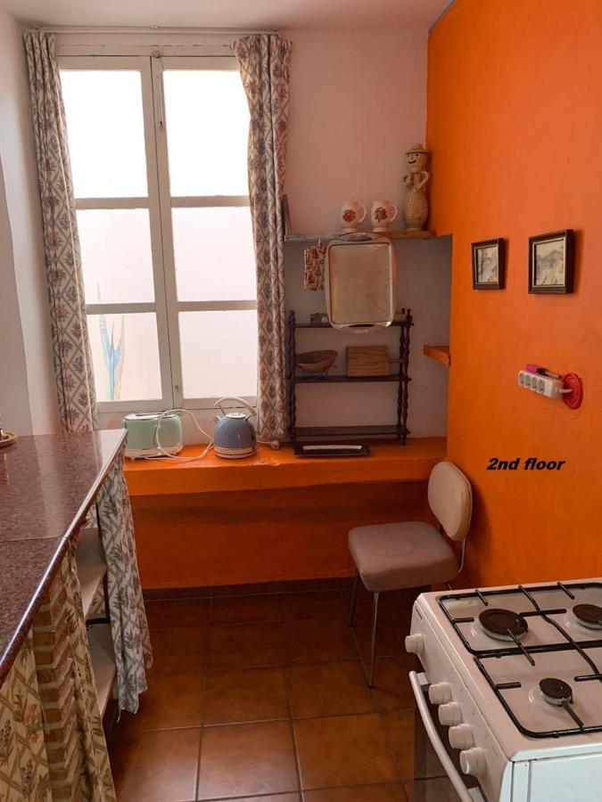 Ananda'S Mundo Pension Orgiva Buitenkant foto